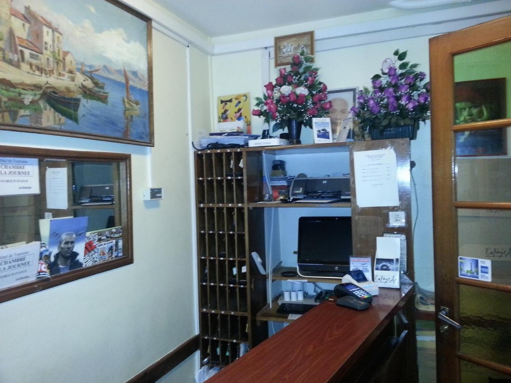 Double Room with Shared Toilet